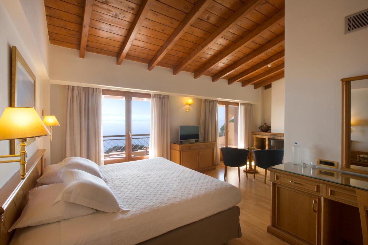 Junior Suite with Fire Place